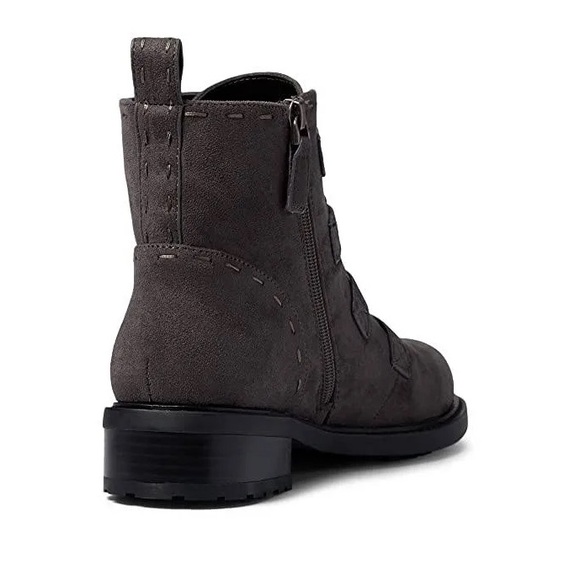 NWOT Aerosoles Arezzo Bootie women’s size 5.5. Color Grey Faux Suede - Picture 8 of 15